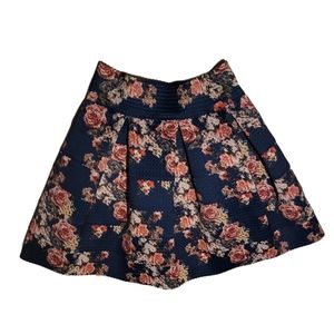 Xhilaration Women’s Pleated Skirt Floral Print Navy Blue Color Size Medium